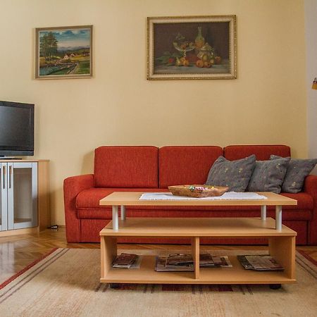 Apartment & Rooms Grmek Postojna Kültér fotó